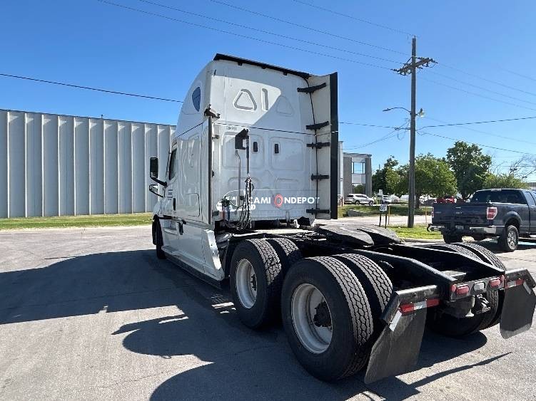 Truck Thumbnail 4