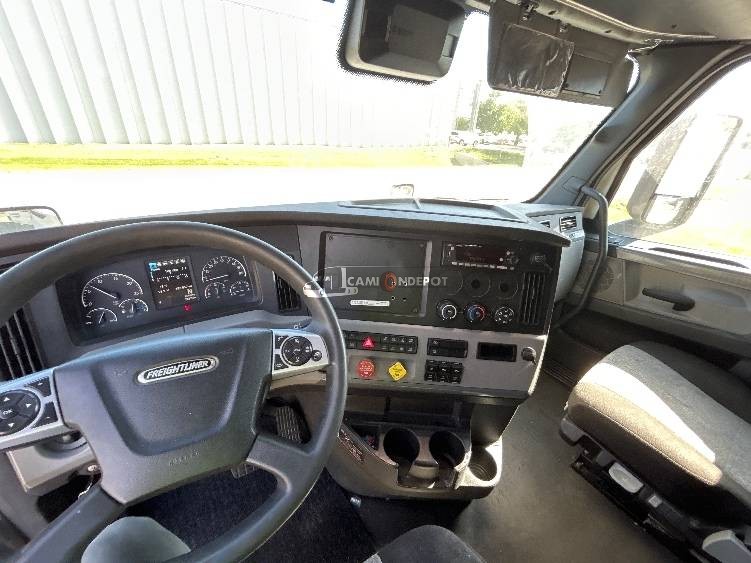 Truck Thumbnail 7