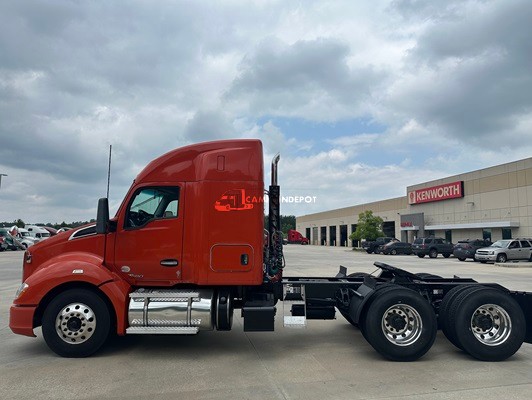 Truck Thumbnail 4