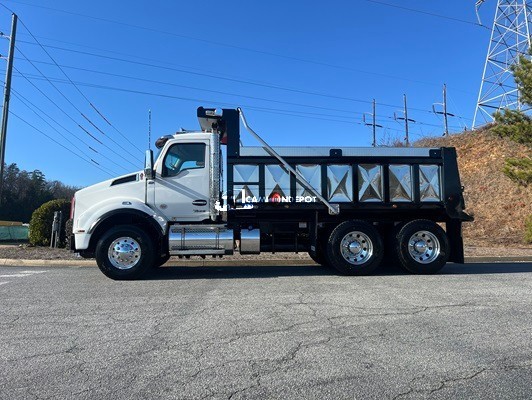 Truck Thumbnail 4