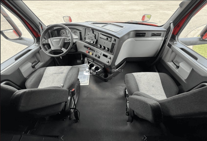 Truck Thumbnail 4