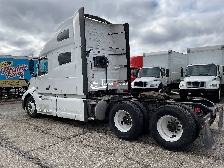 Truck Thumbnail 4