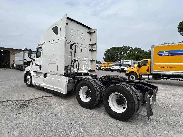 Truck Thumbnail 4