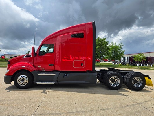 Truck Thumbnail 4