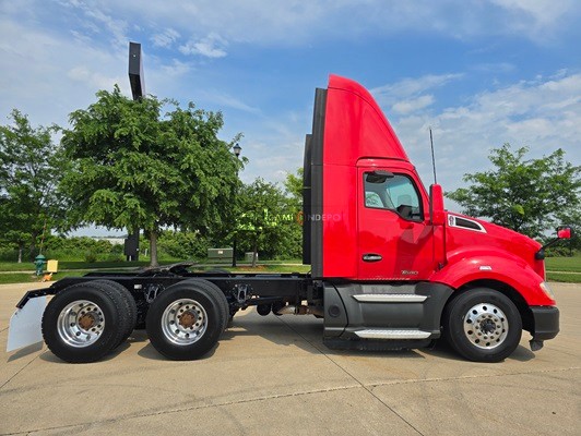 Truck Thumbnail 2