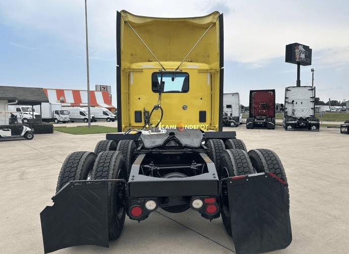 Truck Thumbnail 3