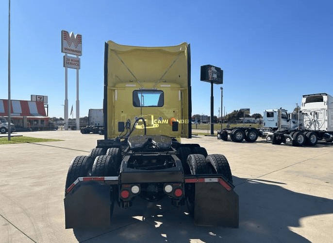 Truck Thumbnail 3