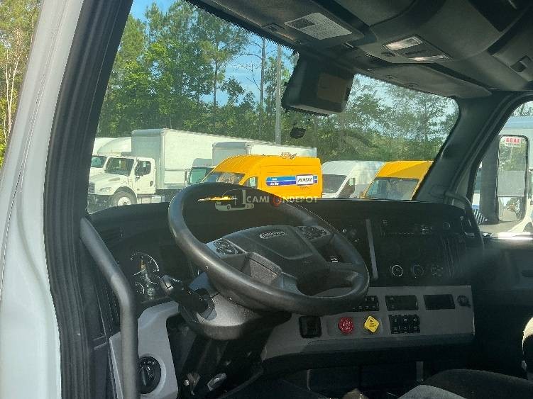 Truck Thumbnail 6