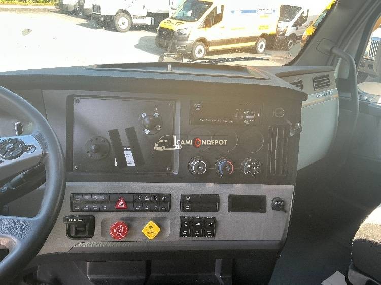 Truck Thumbnail 8