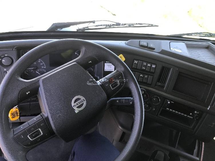 Truck Thumbnail 7