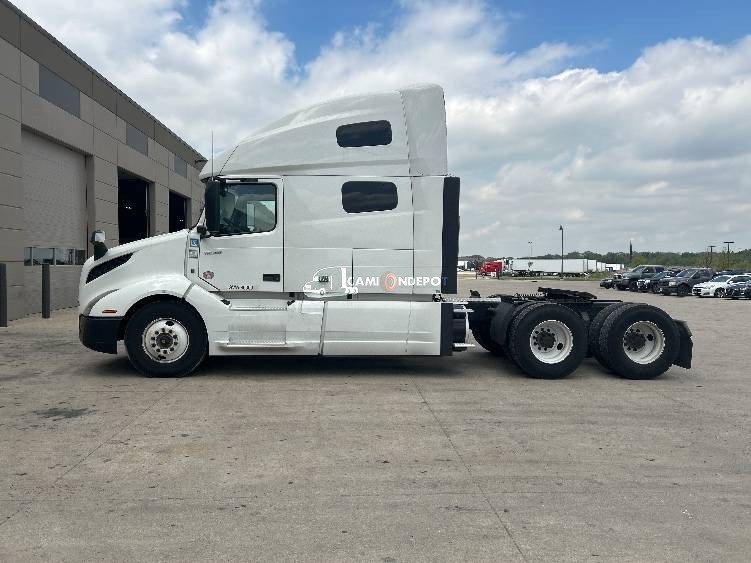 Truck Thumbnail 3
