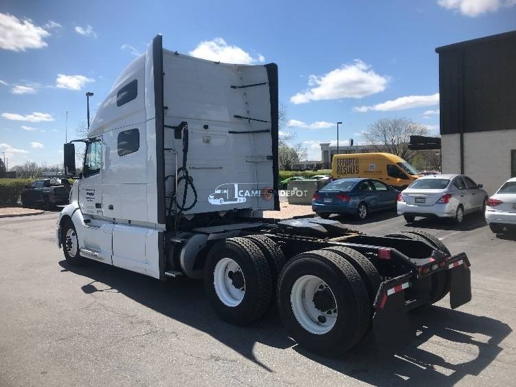 Truck Thumbnail 4
