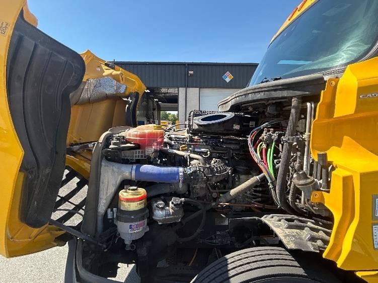 Truck Thumbnail 12