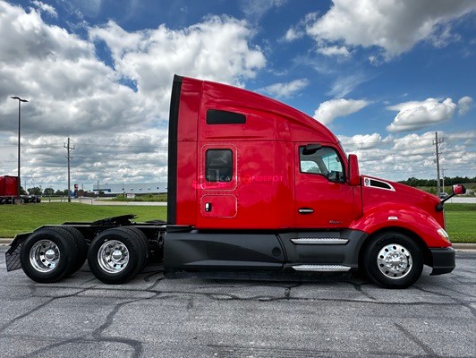 Truck Thumbnail 2