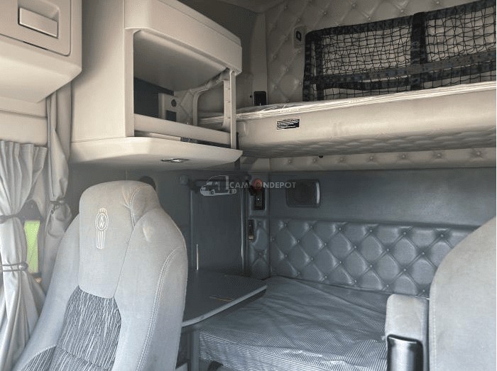 Truck Thumbnail 4