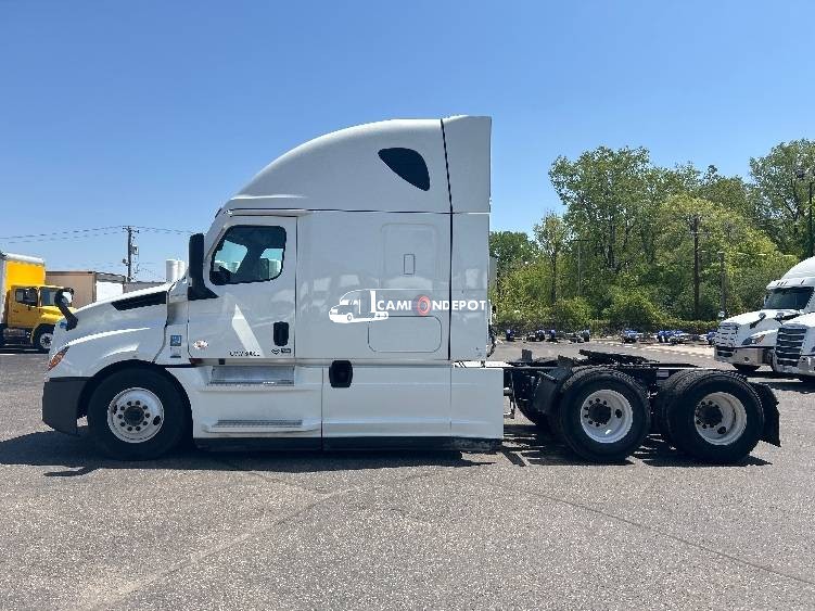 Truck Thumbnail 3