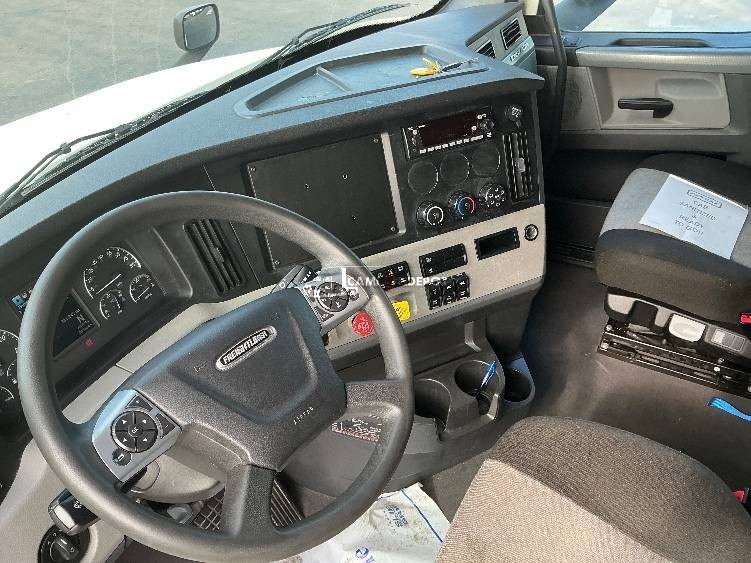 Truck Thumbnail 5