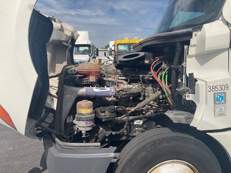 Truck Thumbnail 13
