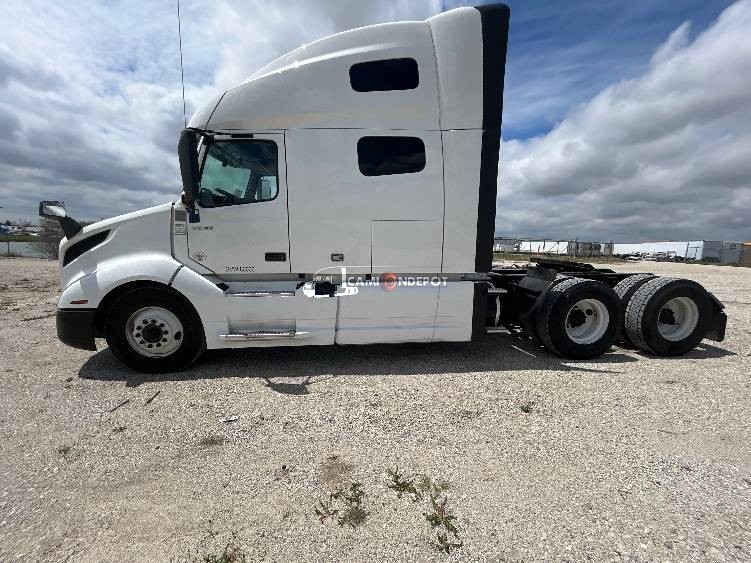 Truck Thumbnail 3