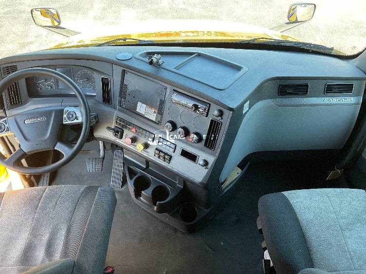 Truck Thumbnail 7