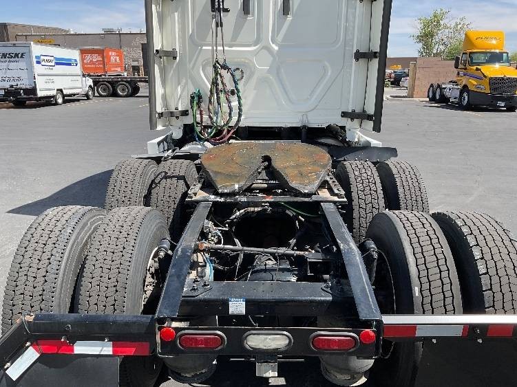 Truck Thumbnail 5
