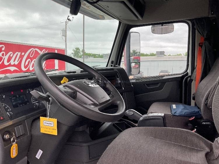 Truck Thumbnail 6