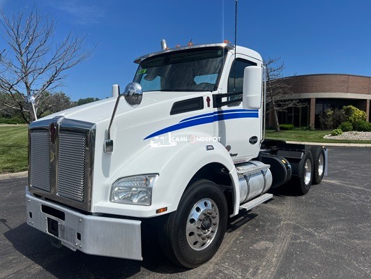 Truck Thumbnail 3