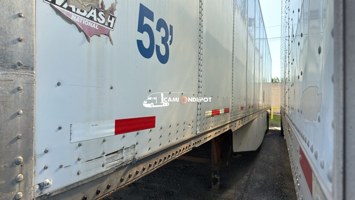 Truck Thumbnail 3