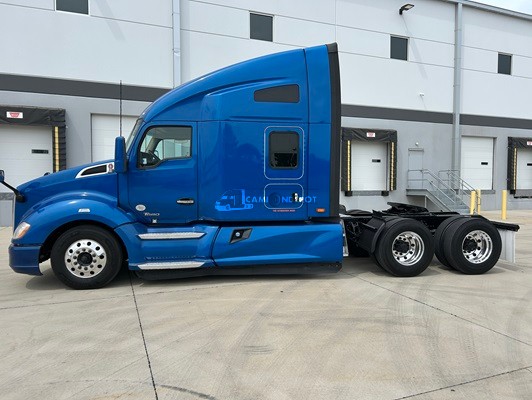 Truck Thumbnail 4