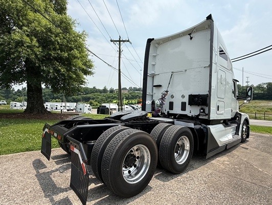 Truck Thumbnail 2