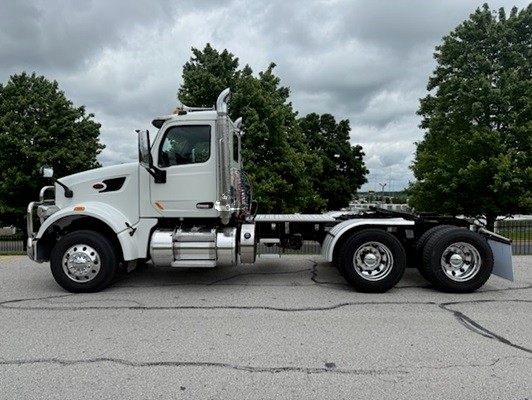 Truck Thumbnail 4
