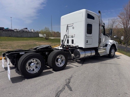 Truck Thumbnail 2