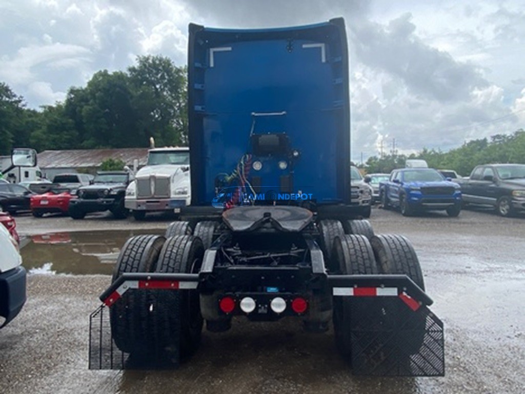 Truck Thumbnail 2