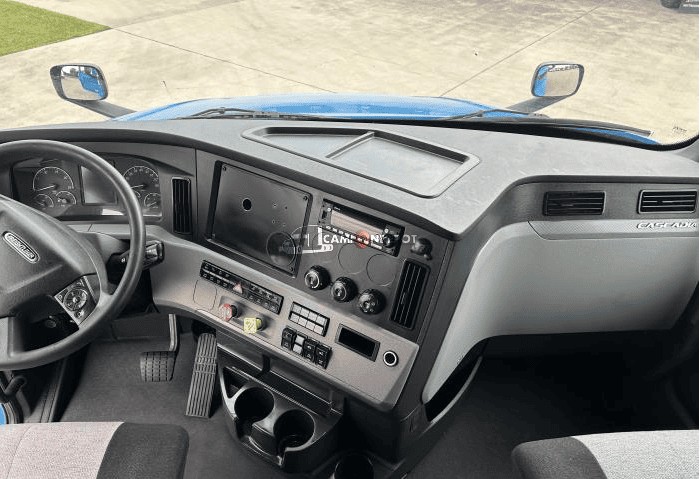 Truck Thumbnail 5