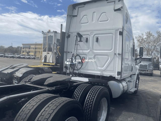 Truck Thumbnail 2