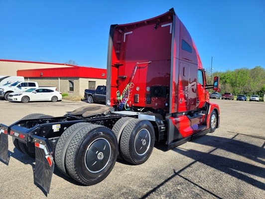 Truck Thumbnail 4