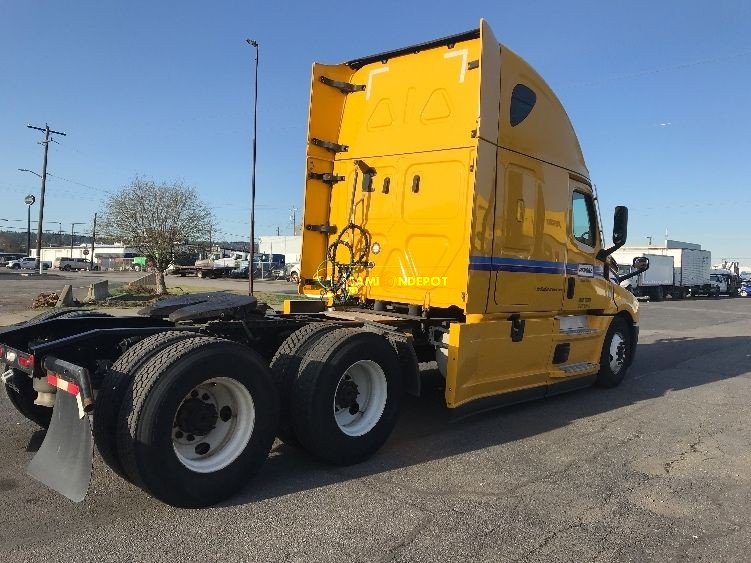 Truck Thumbnail 3