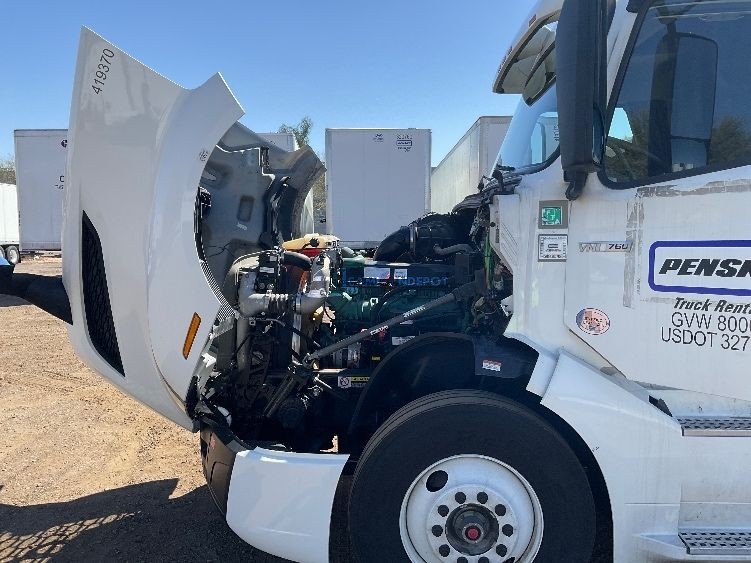 Truck Thumbnail 10