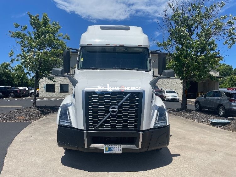Truck Thumbnail 2
