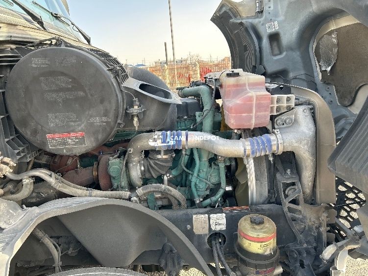 Truck Thumbnail 8