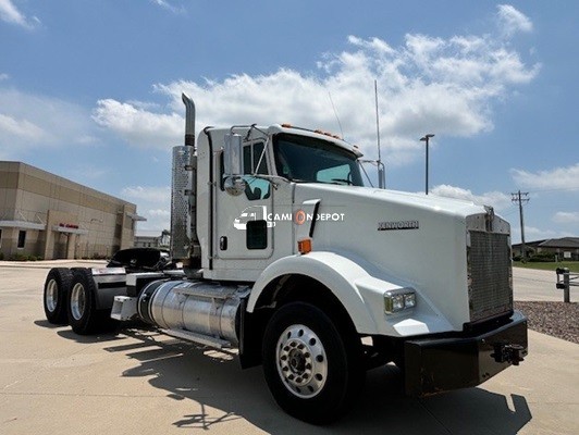 Truck Thumbnail 3