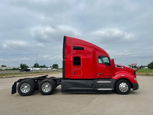 Truck Thumbnail 2
