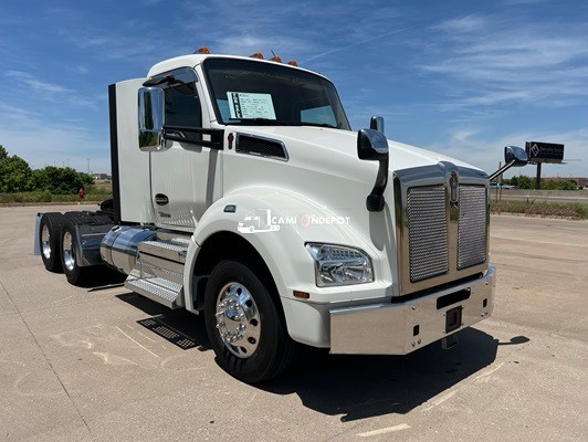 Truck Thumbnail 3