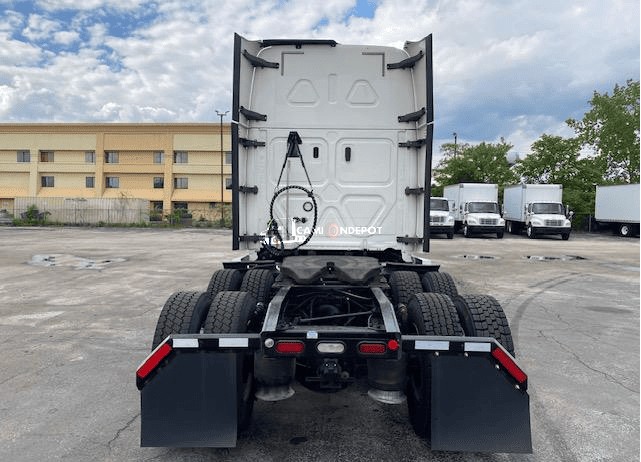 Truck Thumbnail 3