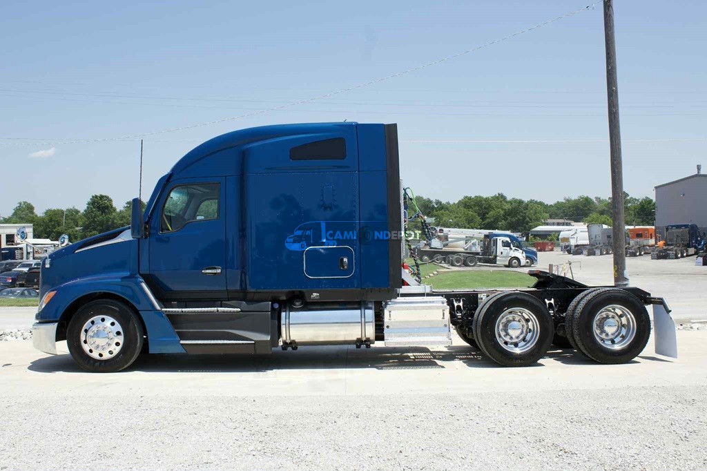 Truck Thumbnail 4
