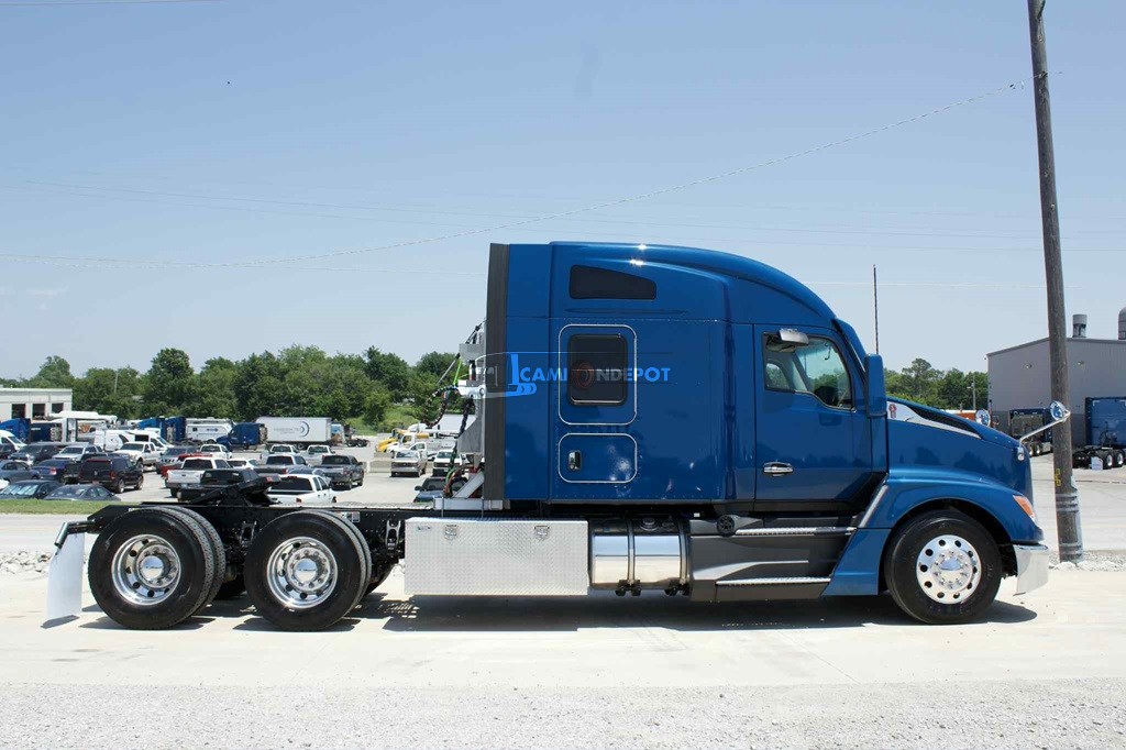 Truck Thumbnail 2