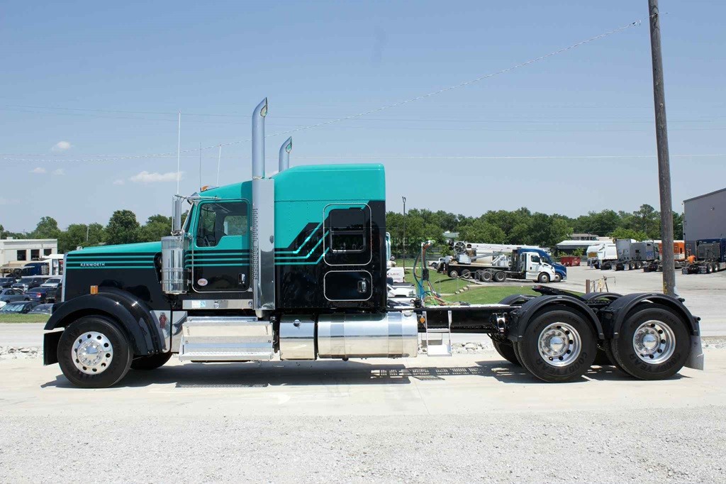 Truck Thumbnail 4