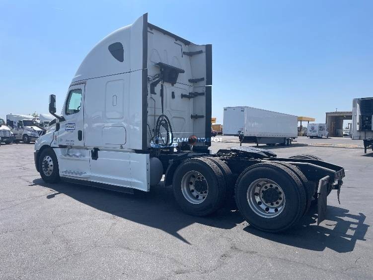 Truck Thumbnail 5