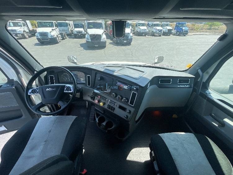 Truck Thumbnail 8