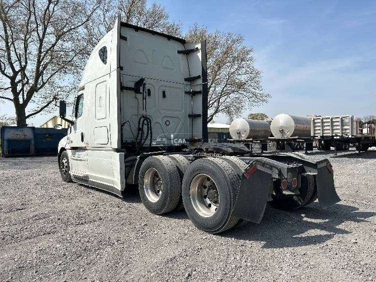 Truck Thumbnail 5